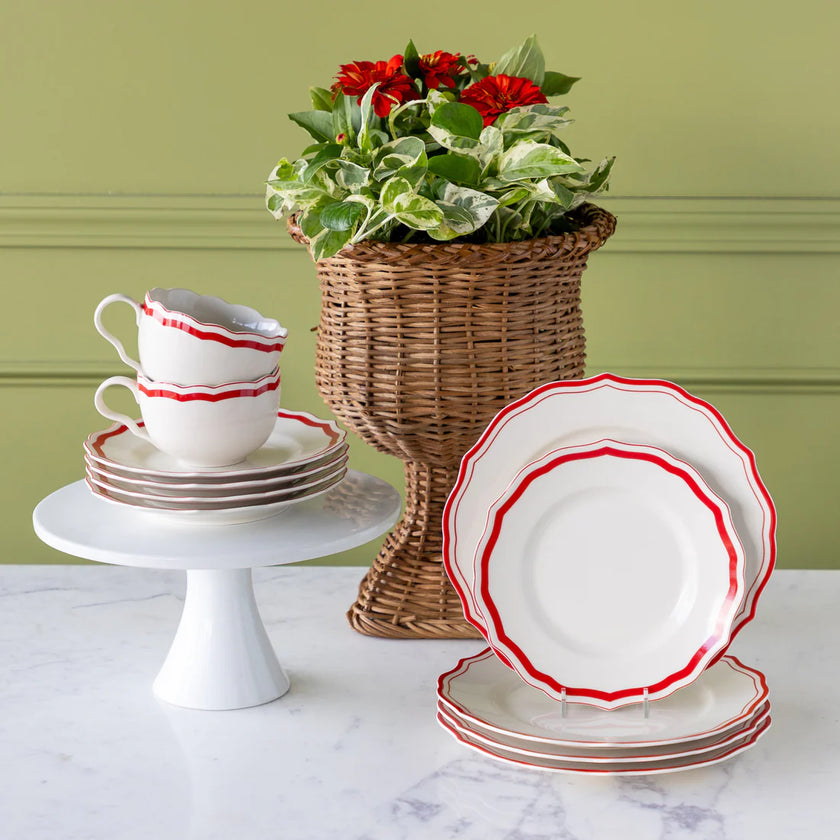 Hester and Cook Icing on the Cake Dinner Plate - Red