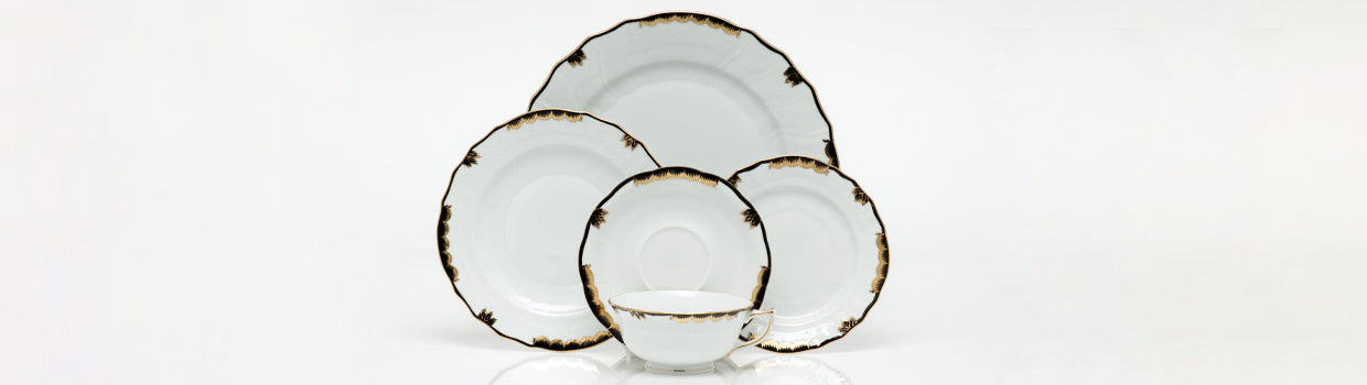 Herend Princess Victoria Dessert Plate - Black