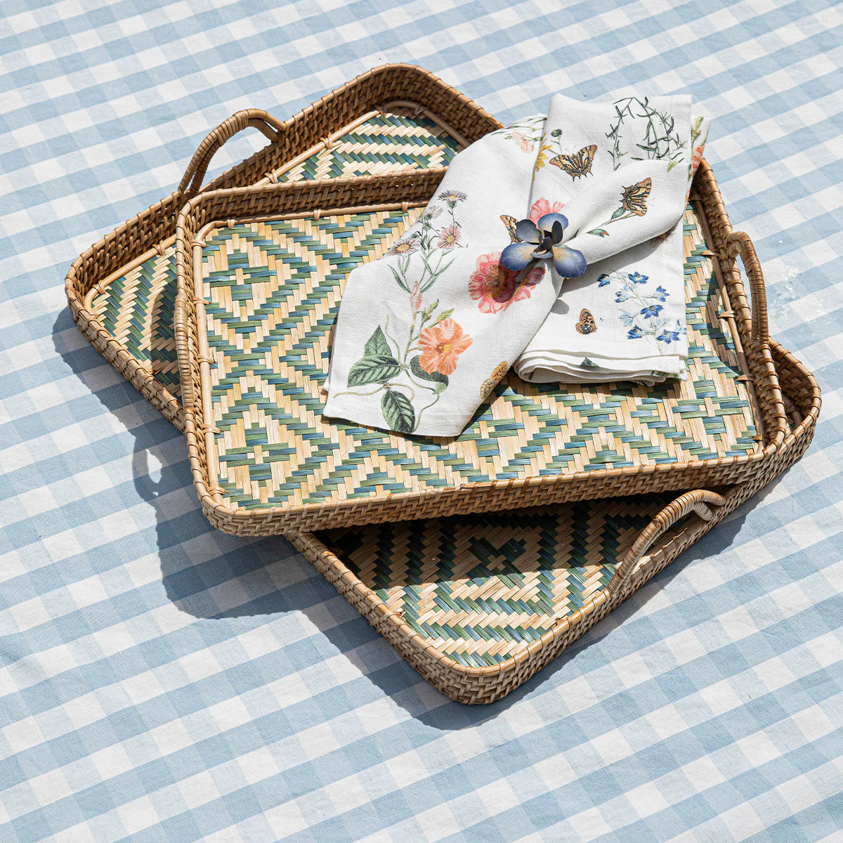 Juliska Villa Seville 18” Tray - Chambray