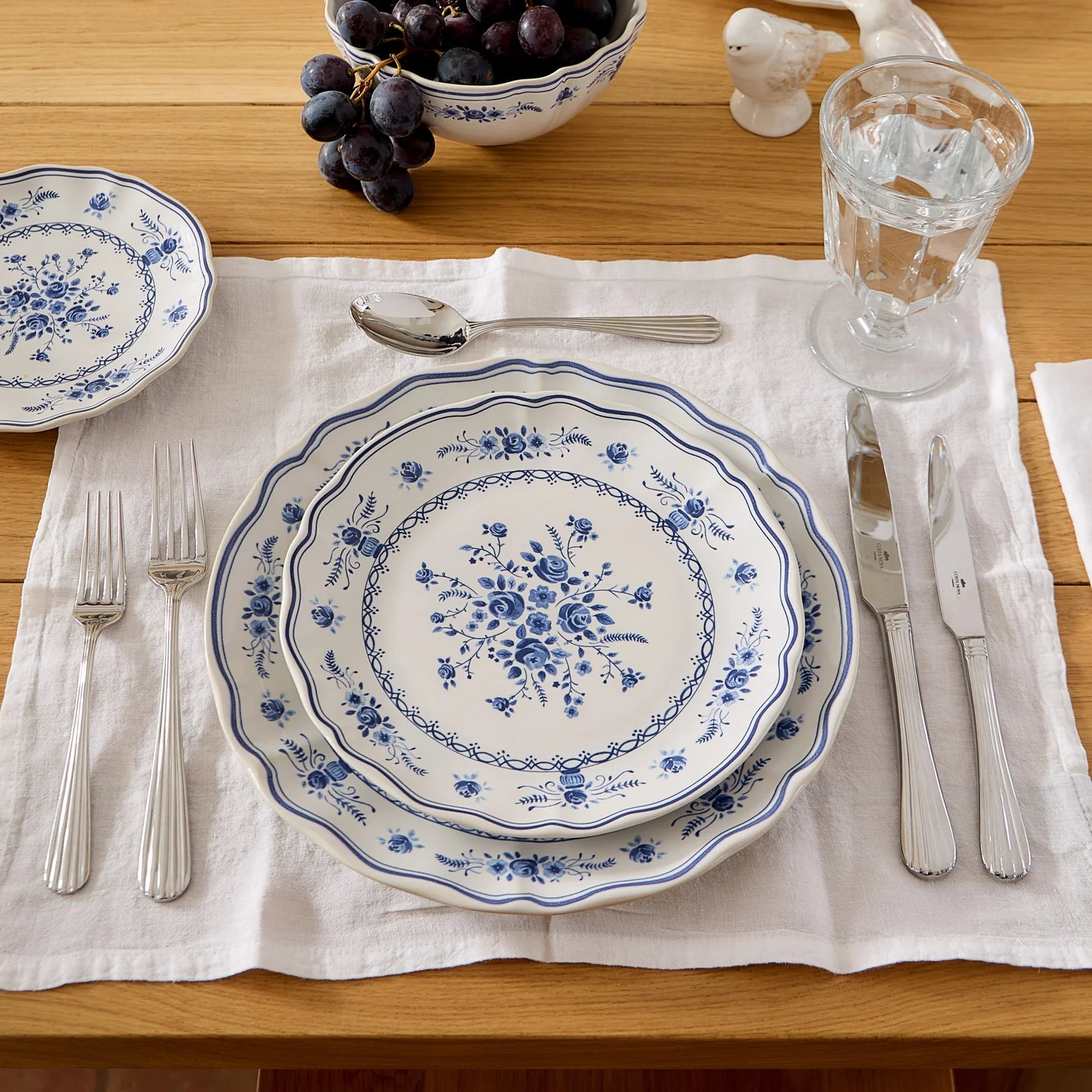 Costa Nova Vila Dinner Plate - White/Blue