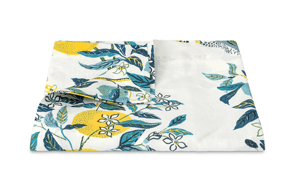 Matouk Schumacher Citrus Garden Oblong Tablecloth - Pool - 70x144