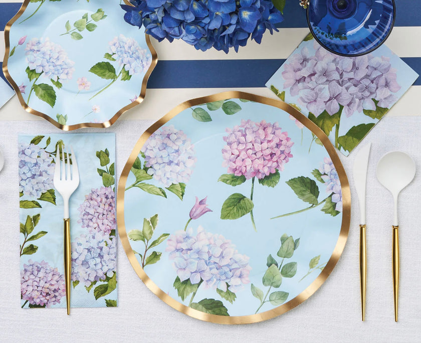 Sophistiplate Wavy Dinner Plate - Hydrangea