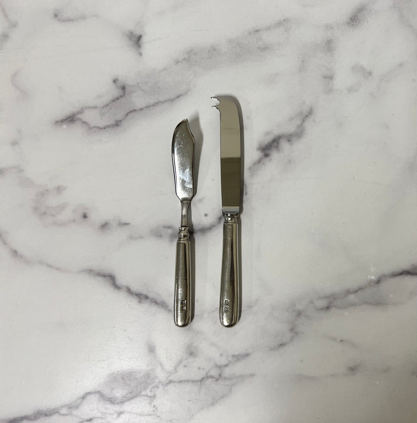 Julie Wear Inglese Spreader