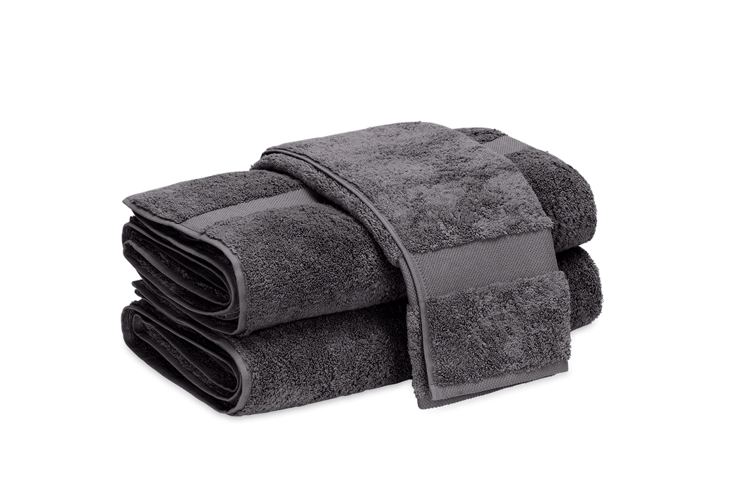 Matouk Lotus Hand Towel- Charcoal Gray