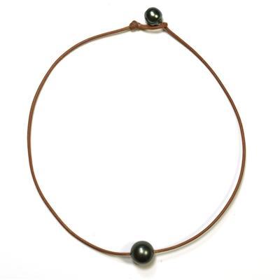 Wendy Mignot Black Single Tahitian Pearl Necklace