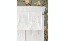 Load image into Gallery viewer, Matouk Auberge Hand Towel

